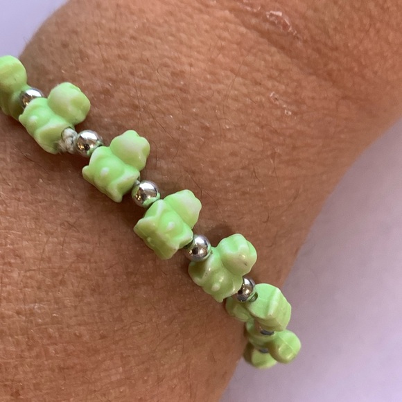 Cute froggy bracelet, stretch - Picture 3 of 4